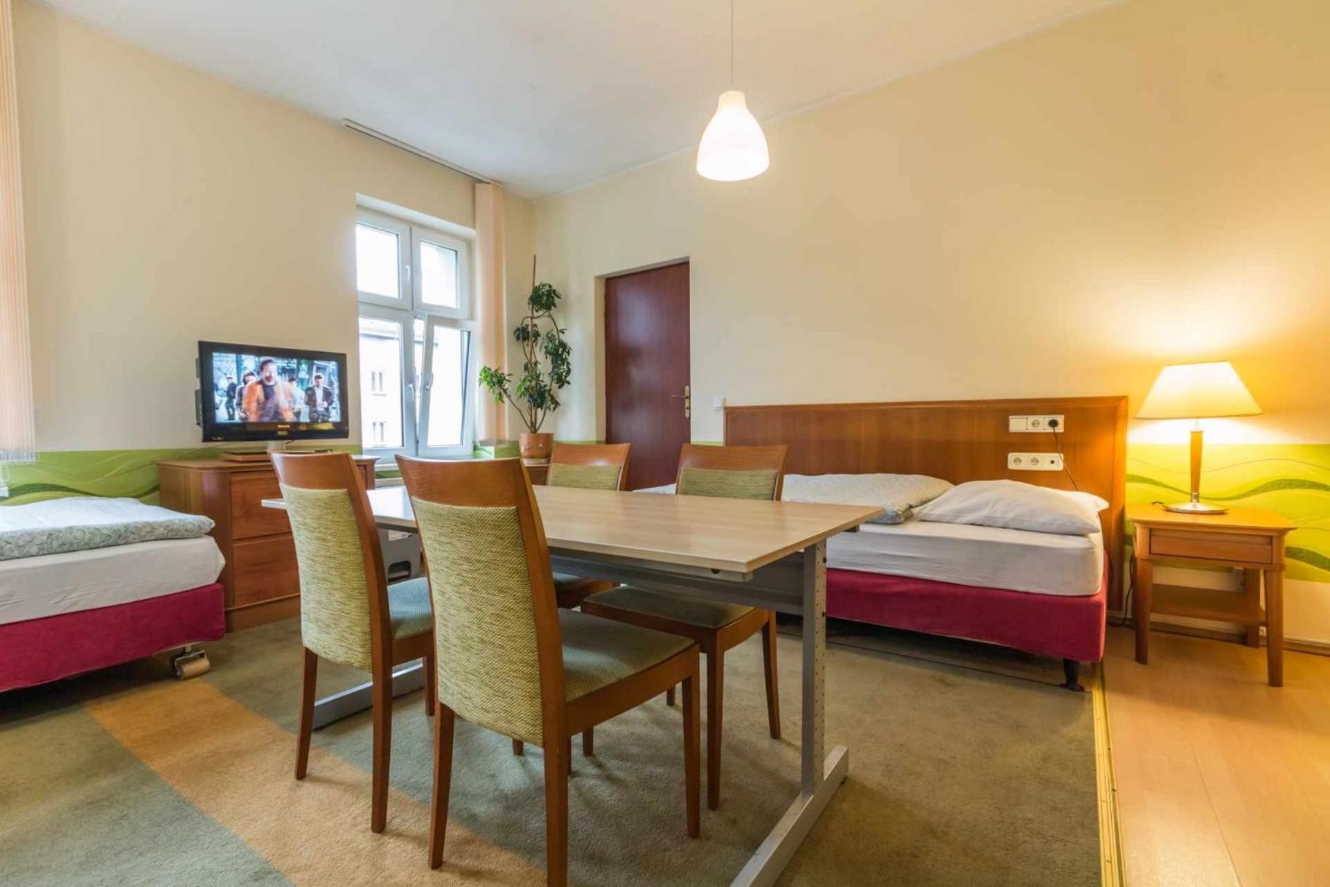 Hostel Nina Katowice Ngoại thất bức ảnh